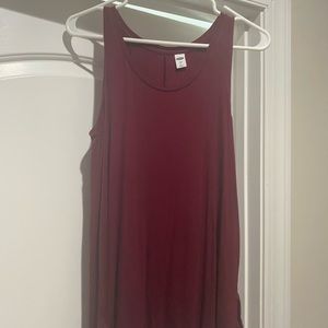 Old Navy NWT Burgundy Tank Top. Size small